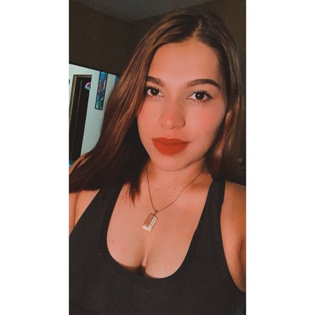 Nina Roman sexy actress photo