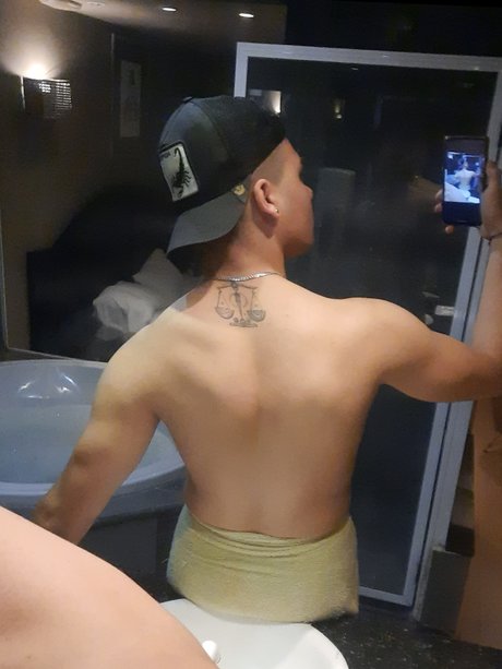 Irondick jr nude pornstar picture