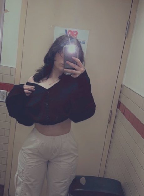 Tor model art galleries