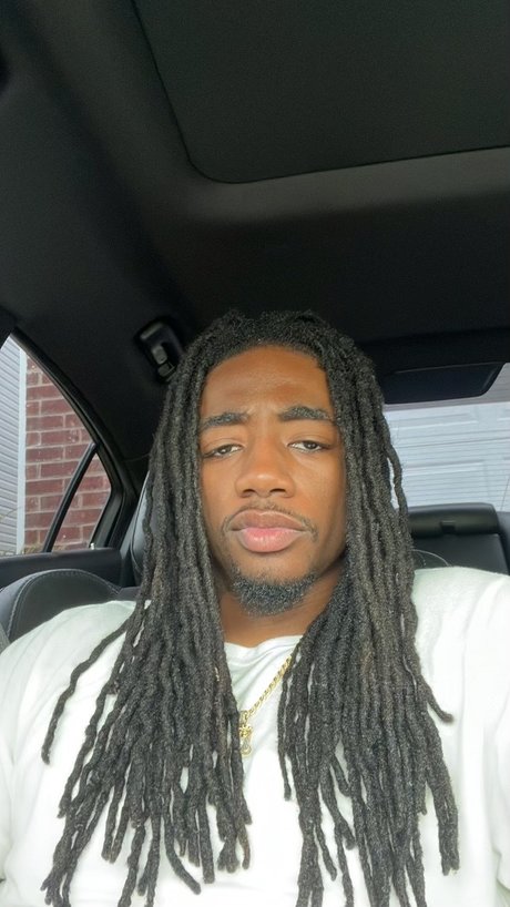 Call Larry high quality pornstar photo