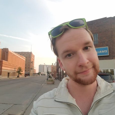 Jade Zuko Hemmingway nice actress galleries