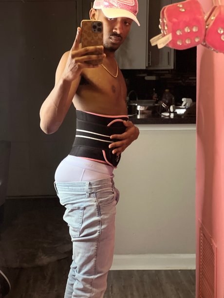 Sinclaire Smith top pornstar photo