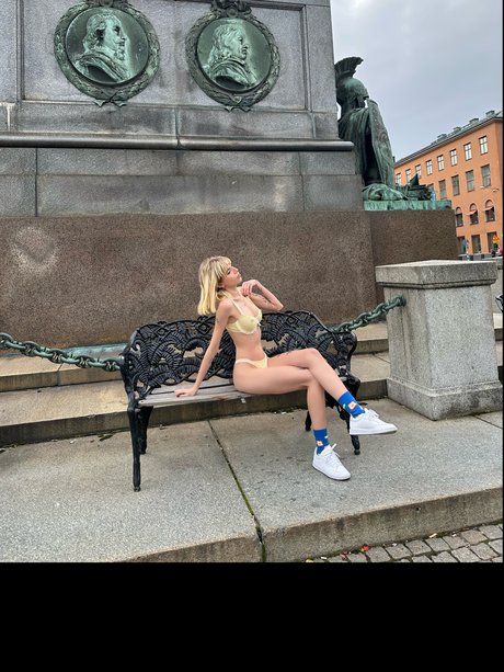 Frida_ pornstar perfect gallery