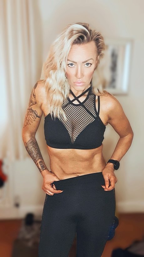 Charlie D model sex pic