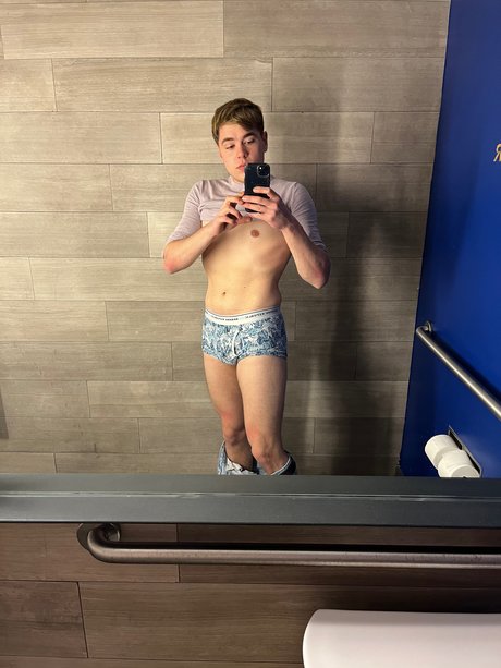 Dontshowyourwife star porn gallery