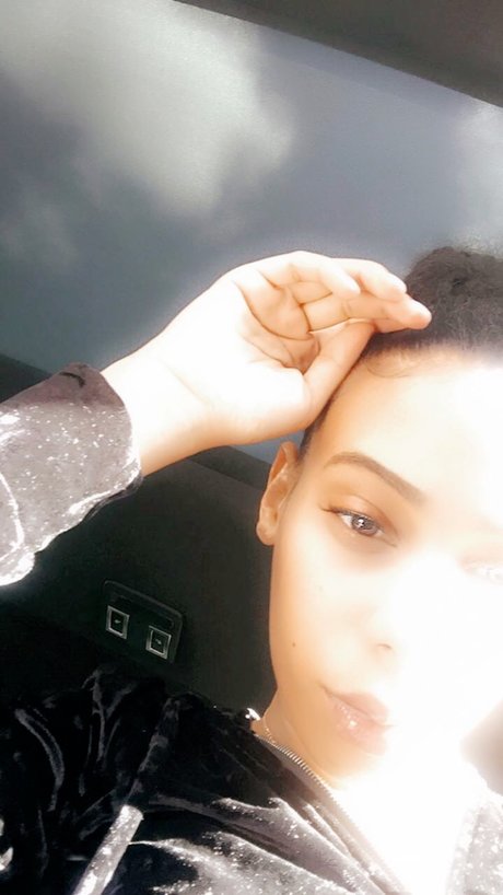 Ferrari Love model nudes archive