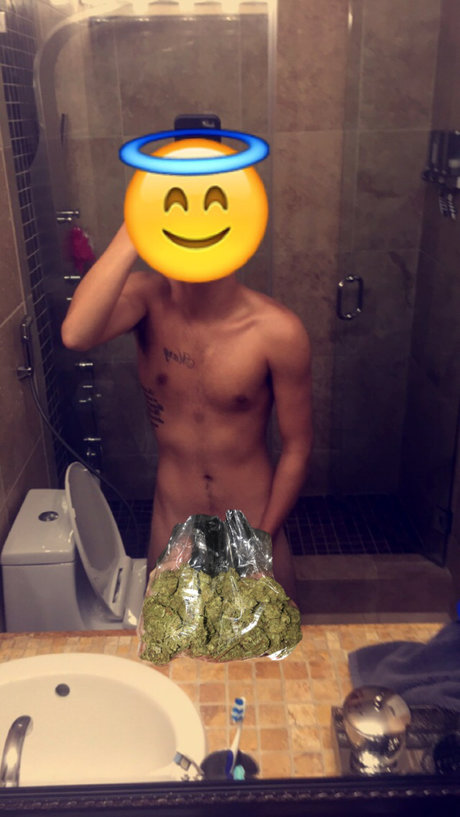 Femto star free galleries