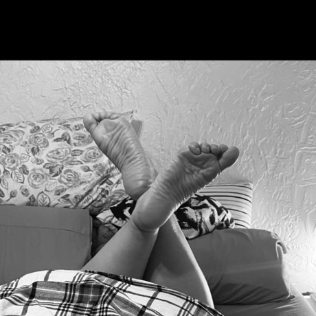 Luzy Osorio naked pornstar gallery