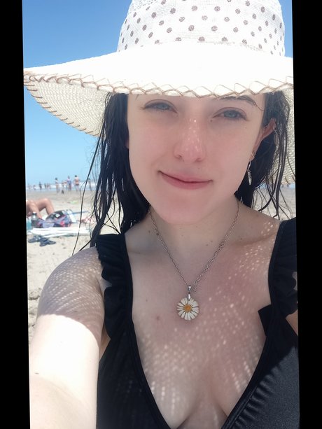 Hikari Viky model art archive