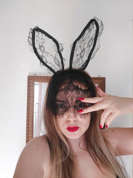 Samantha Silva pornstar xxx gallery