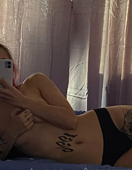 amberfoxyyy erotic star pic