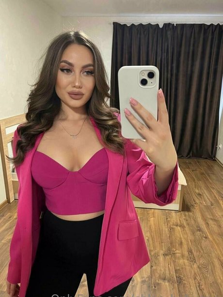 chloe babyone pretty pornstar pics