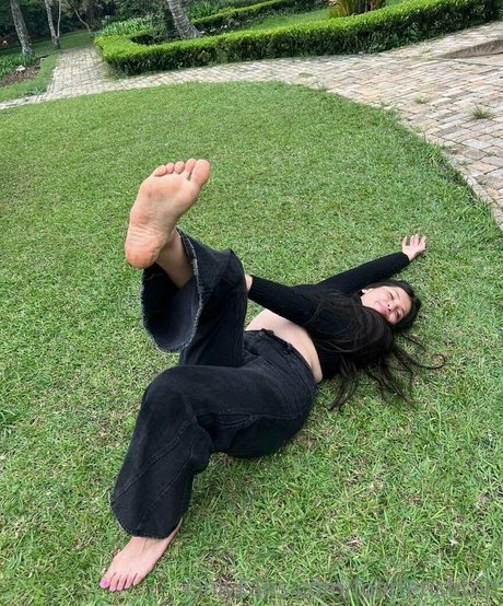 footfetishtop erotic model img