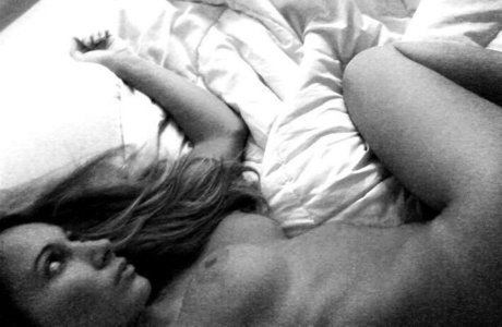 kika poa nude actress pics