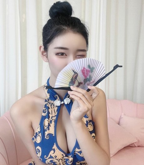 Berry0314 exclusive star photos