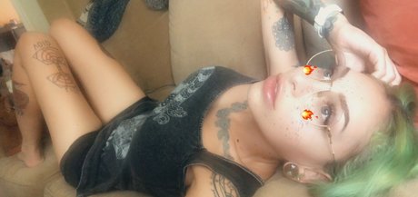 brunette teen onlyfans free nude gallery