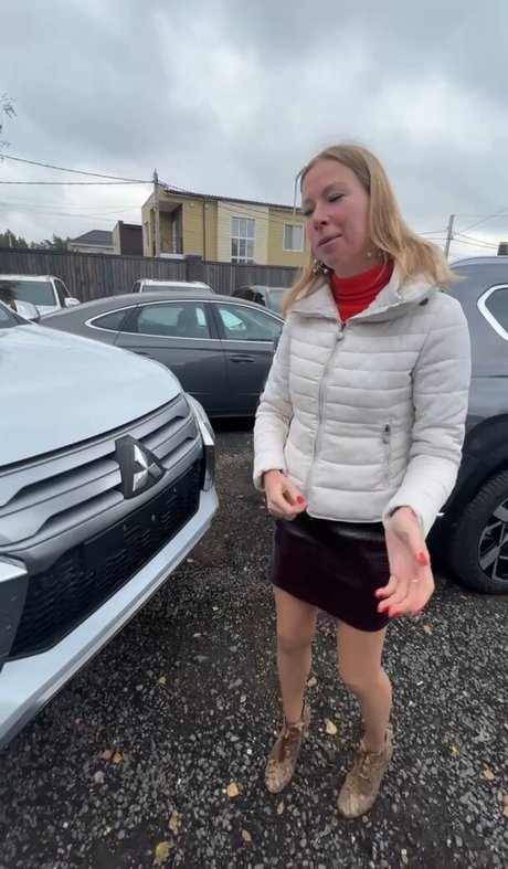 Lisa Rulit art model galleries