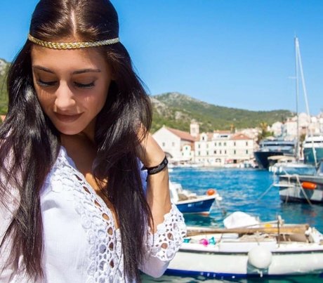 Andrea Helfrich pornstar erotic img