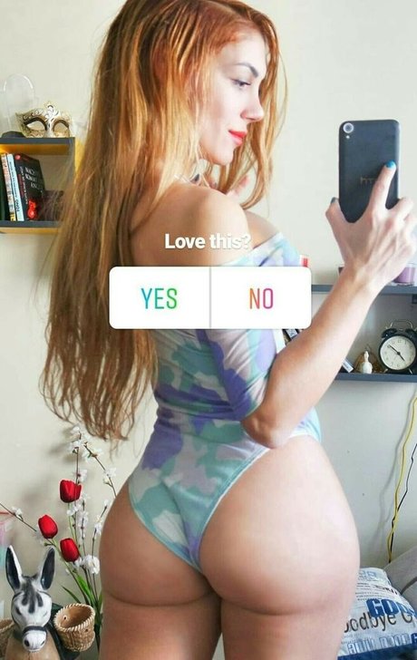 Femme Felis pornstar pictures