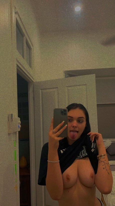 Kylie Sudgen pornstar nice image