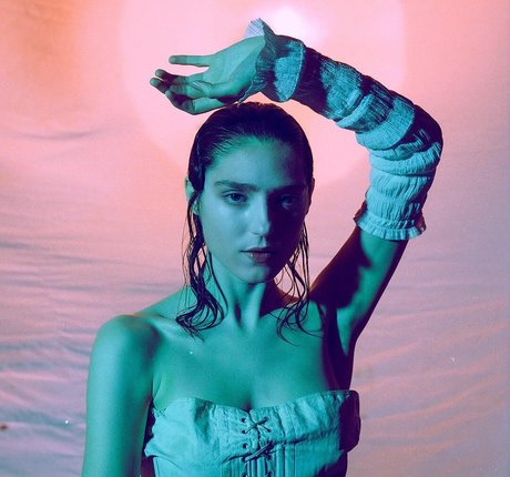 Jasmine van den Bogaerde adult actress galleries