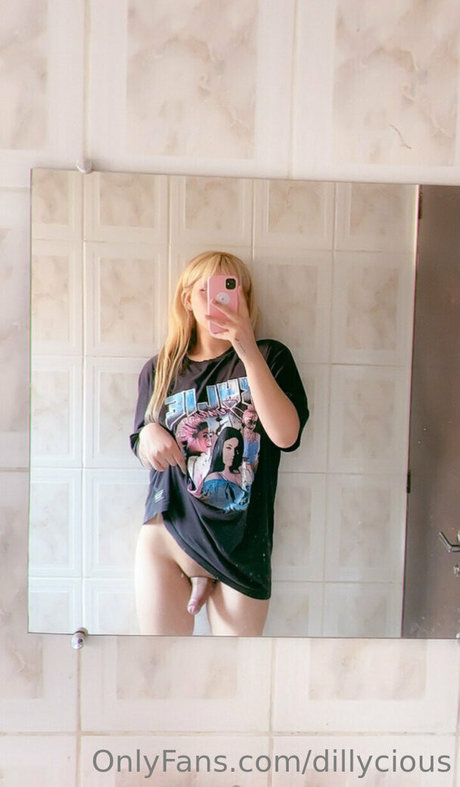 dillycious nude pornstar galleries