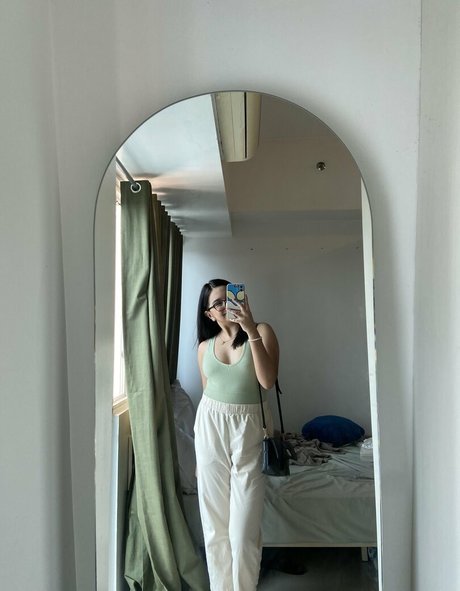 Sugaushi naked model pictures