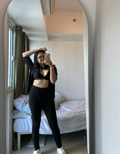 Sugaushi top actress images