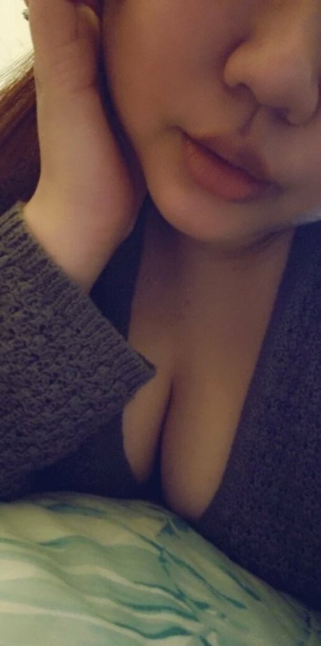 syurii hot actress image