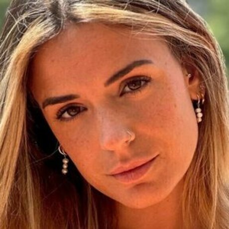 Lana Monroe pornstar pretty photos