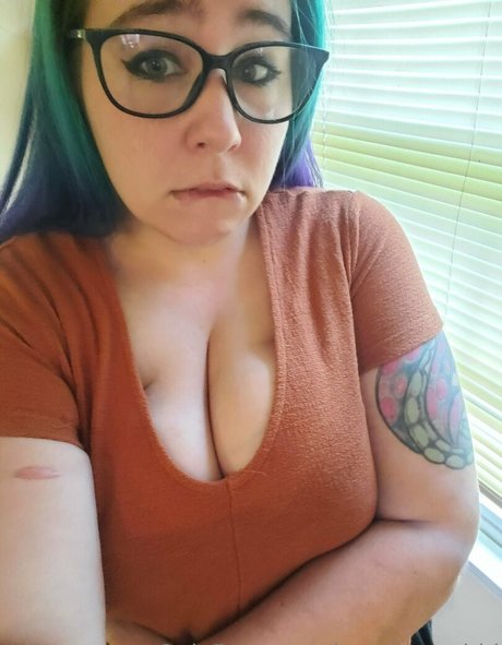 mother onlyfans free photo