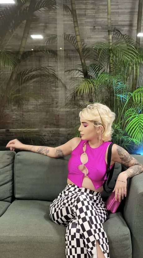 Taiga Tondorf nude star photo