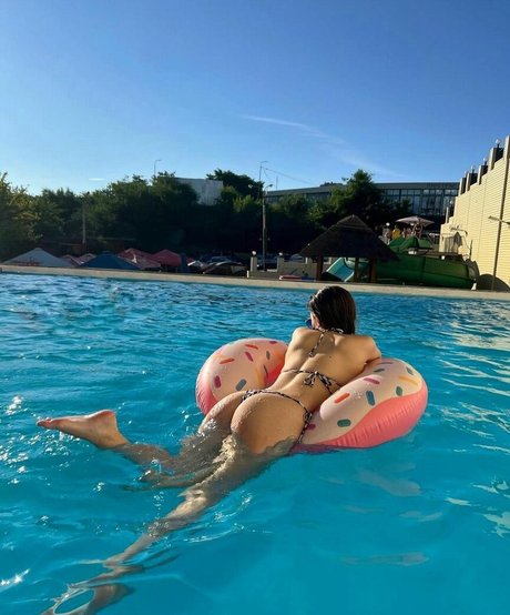 Nadya Granenko sexy pornstar pictures