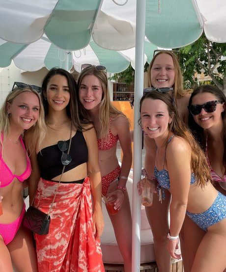 Aly Raisman art model images