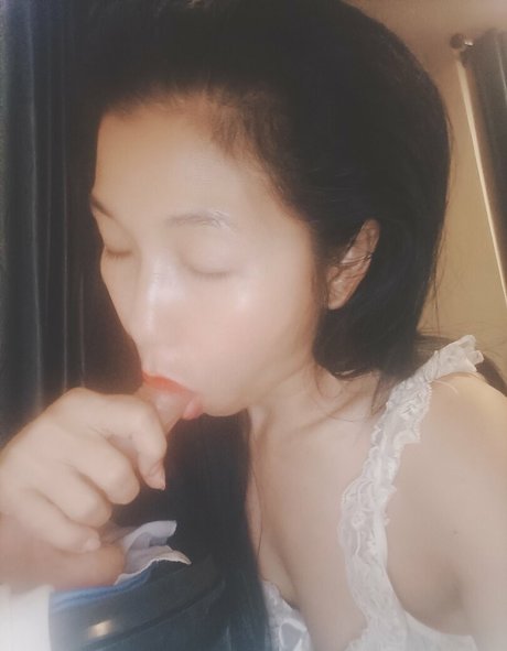 Fonfriendly56 porn star pics