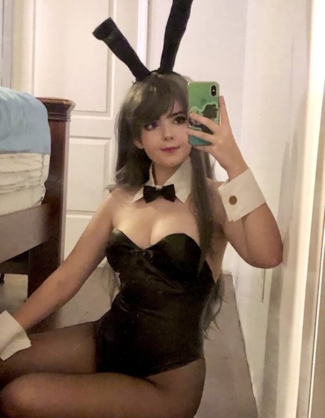 Sumipiyacos art model picture