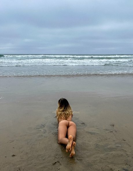 Nuditax model art photo