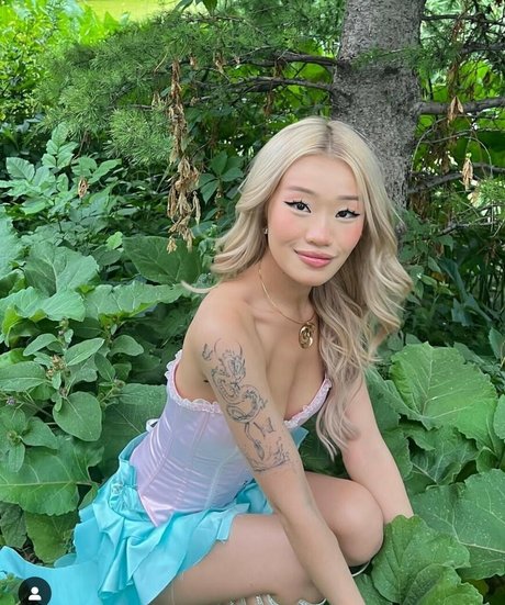 babeychar hot model pictures