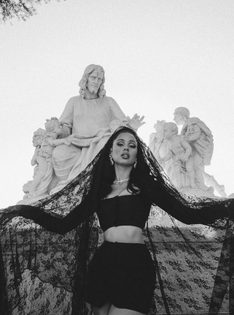 Alexa Demie nudes actress gallery