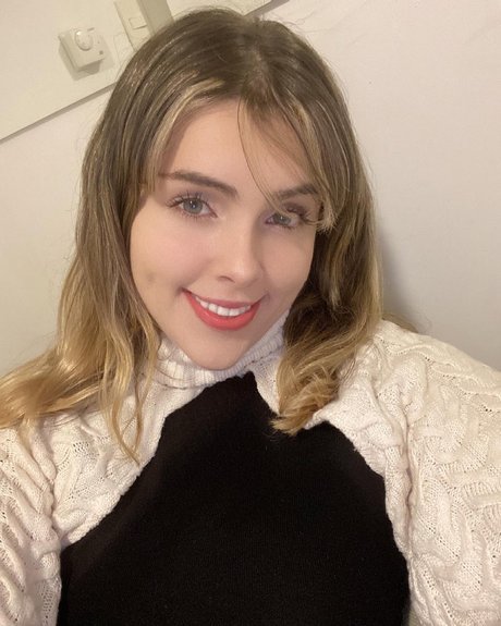 Olivia Herdt star pretty gallery