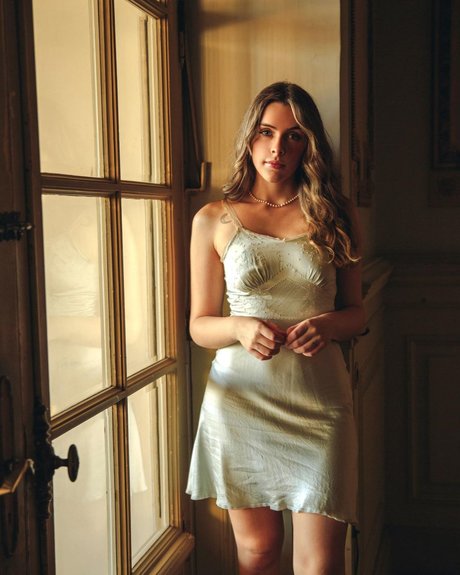 Olivia Herdt nice pornstar archive