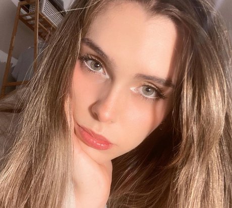 Olivia Herdt pornstar sexy pic