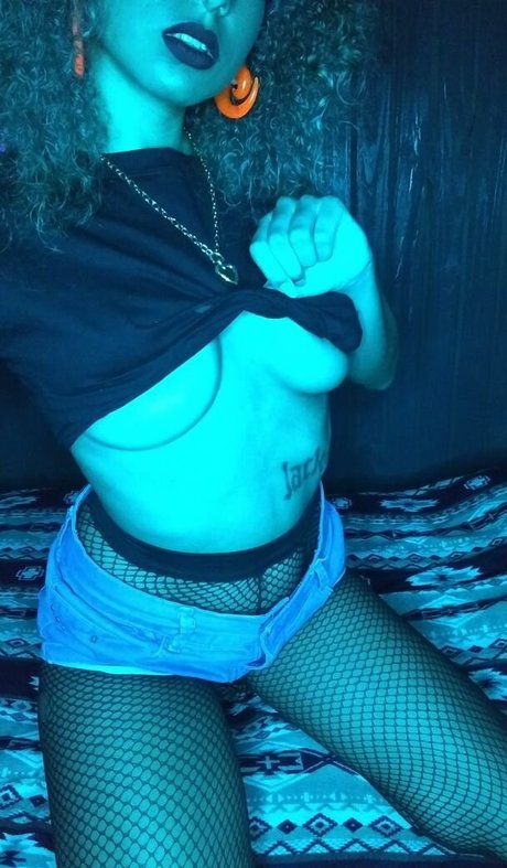 Laysla Jack pornstar exclusive images