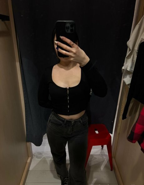 babyamaliaa model porn img