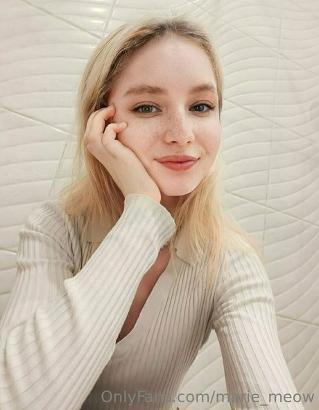 marie meow star best pic