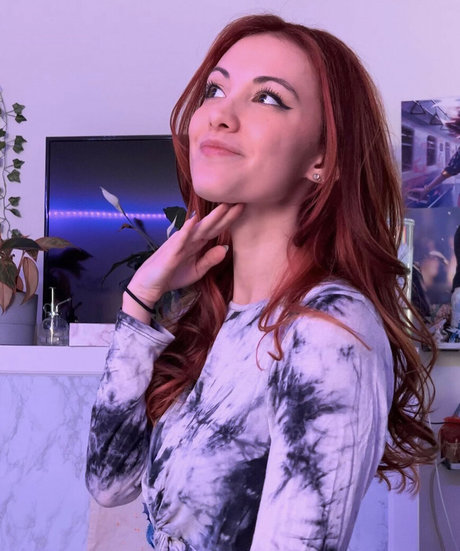 yoga milf onlyfans hot sexy pic