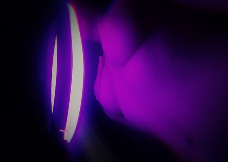 Olya Holmes pornstar gallery