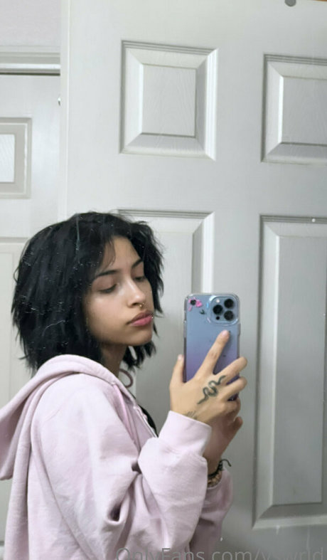 Vswrld erotic star image