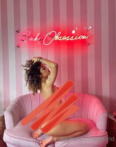 Vswrld star galleries