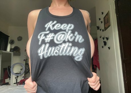 caitlinzielinskifree nude model archive